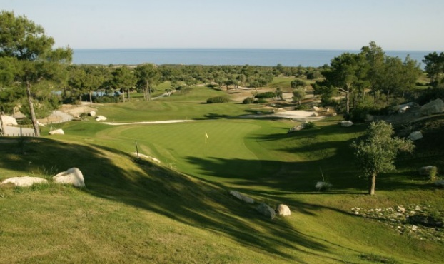 Golf breaks at Korineum Golf And Beach Resort, Cyprus. GRD Rating: 8.6