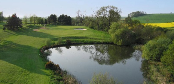 Golf breaks at De Vere Staverton Park, England. GRD Rating: 8.4
