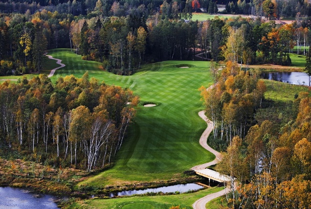Golf breaks at Le Meridien Vilnius, Lithuania. GRD Rating: 8.6