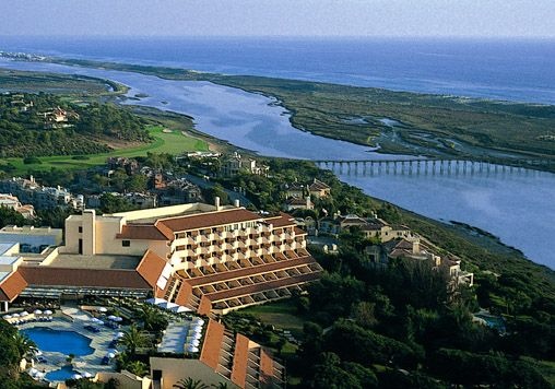 Golf breaks at Hotel Quinta Do Lago, Portugal. GRD Rating: 8.4