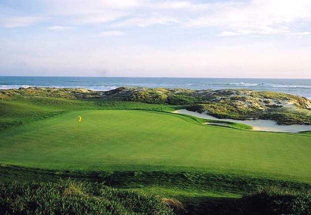 Golf breaks at Praia Del Rey Golf & Beach Resort, Portugal. GRD Rating: 8.8